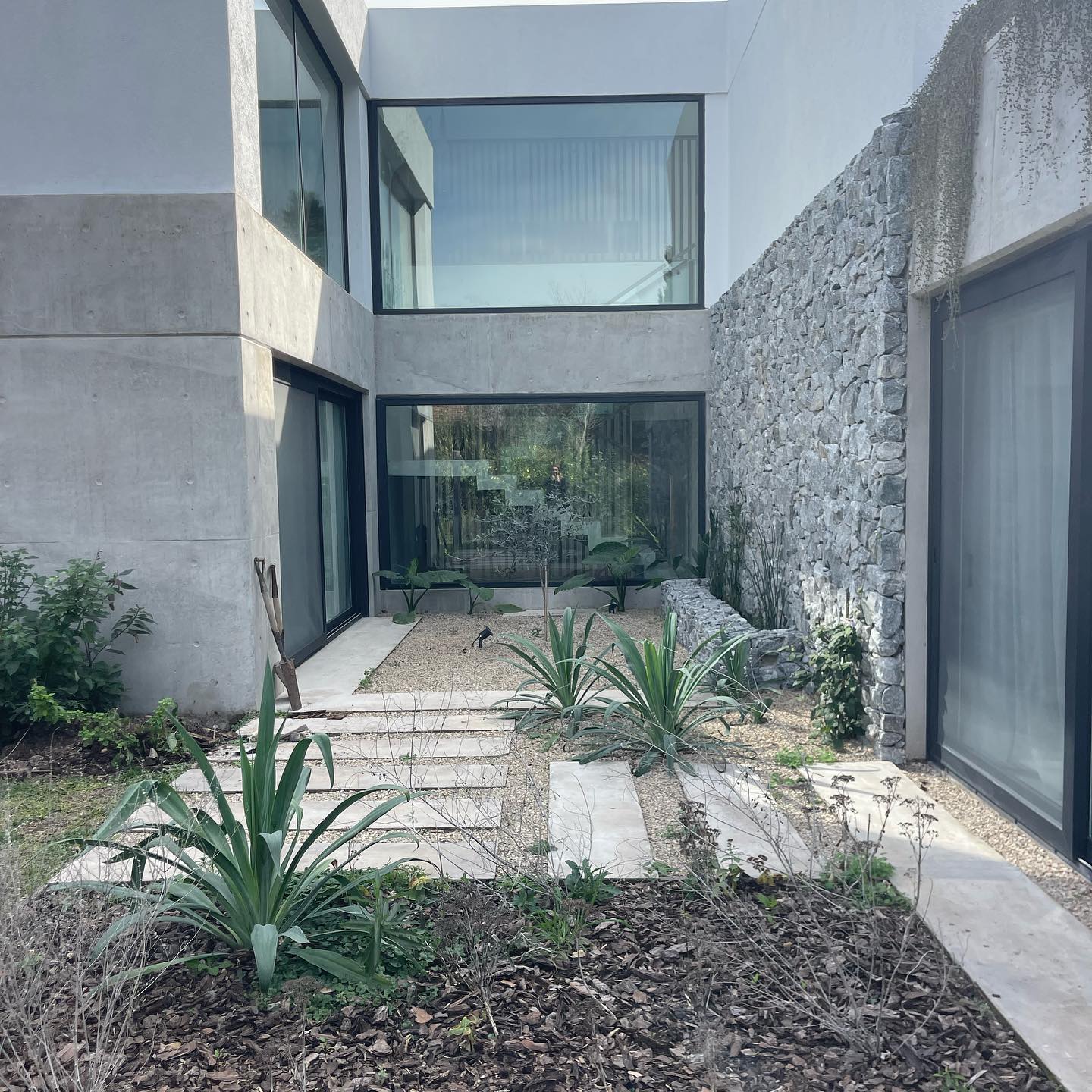 371771716_700043252169960_8294004269783386855_n